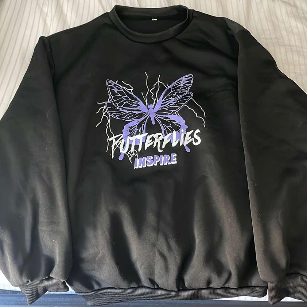 BLACK & PURPLE BUTTERFLY SHEIN PULLOVER SWEATER